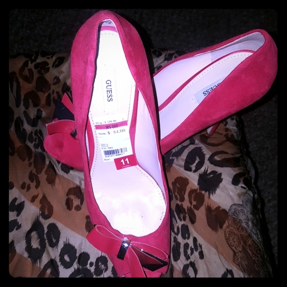 Guess Shoes - Red open toes suede (Red/Gold 3" heels)